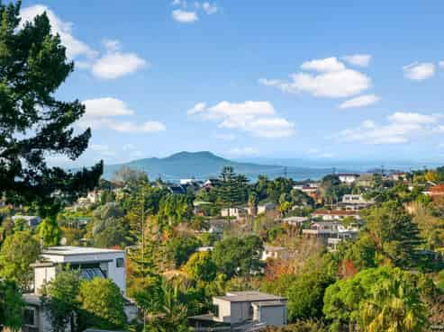 2/274 Glamorgan Drive, Torbay