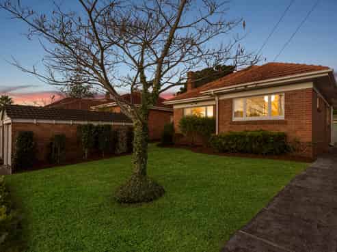 866 Dominion Road, Mount Eden