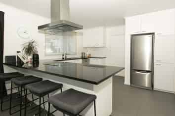 121 Harrison Street, Allenton