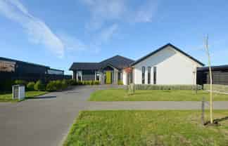 10 Leader Street, Marshland