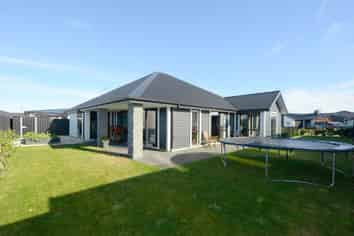 10 Leader Street, Marshland