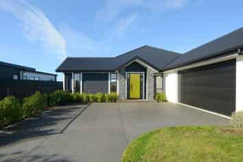 10 Leader Street, Marshland