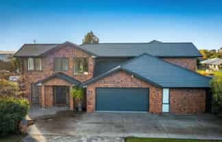 5 Coronation Street, 