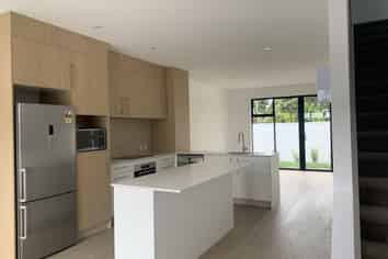 8/447 Hibiscus Coast Highway, Orewa