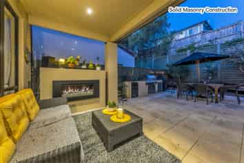 25 Bridgefield Crescent, Flat Bush