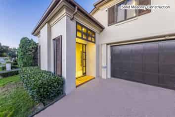 25 Bridgefield Crescent, Flat Bush