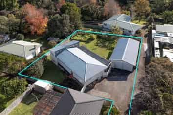 55 Barrys Road, Glendene