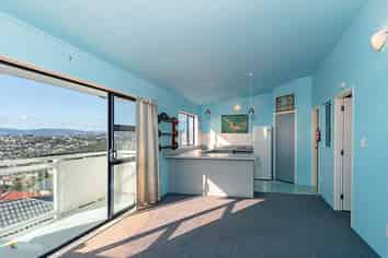 42 Pikarere Street, Titahi Bay