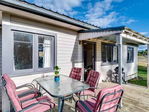 1383 Kereru Road, Maraekakaho