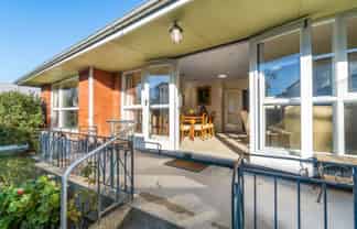 2/44 Wairarapa Terrace, Fendalton