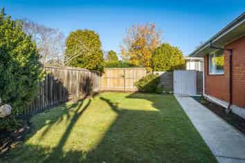2/44 Wairarapa Terrace, Fendalton