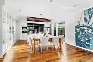 21 Bintulu Place, Albany