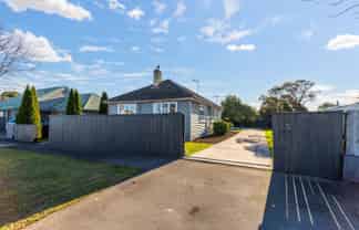 37 Blighs Road, Strowan