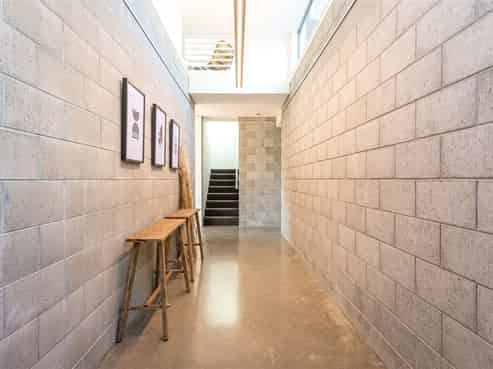 8 Millbank Lane, Merivale