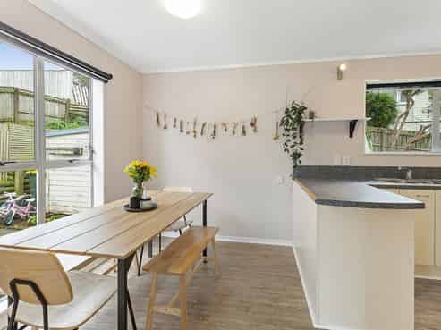 65 Desert Gold Street, Ascot Park