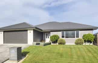 16 Walnut Grove, Kelvin Grove