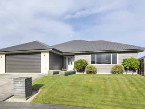 16 Walnut Grove, Kelvin Grove