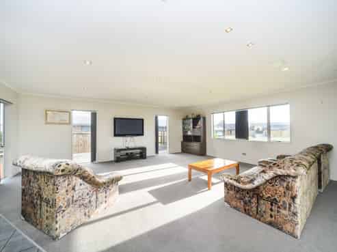 16 Walnut Grove, Kelvin Grove