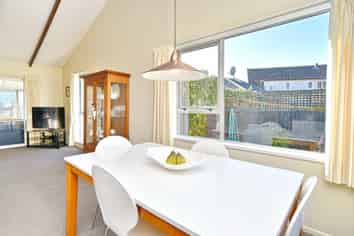 84A Hartley Avenue, Strowan