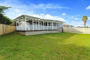 4 Everitt Road, Otara