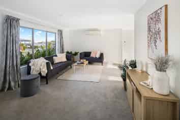 2 Cresswell Place, Johnsonville