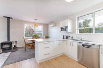 6a Millstream Drive, Lincoln