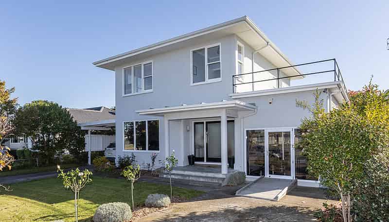 271 Kennedy Road, Onekawa