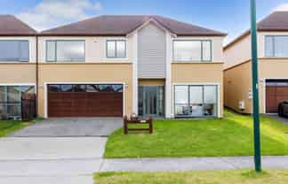 235 Alec Craig Way, Gulf Harbour