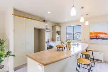 235 Alec Craig Way, Gulf Harbour