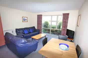 8 Woodhaugh Street, Woodhaugh