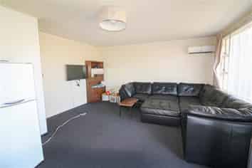 9B Heriot Row, Dunedin Central