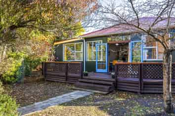 24 Domain Terrace, Waikuku Beach