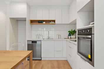 10 Orona Place, Conifer Grove