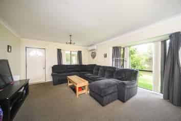 22A Ngaio Street, West End