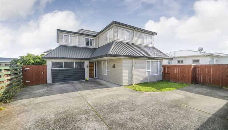 422a Botanical Road, West End