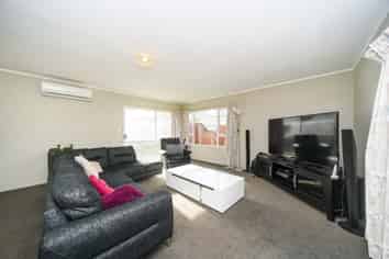 422a Botanical Road, West End