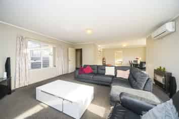 422a Botanical Road, West End