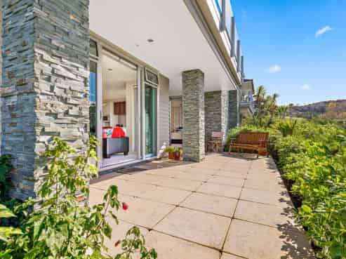 5 Little Compton Mews, Snells Beach