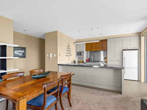 5 Little Compton Mews, Snells Beach