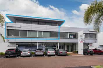 300 sqm Modern Office