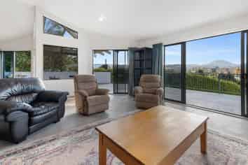 38 Boojum Dell, Kinloch