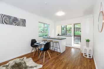 56B Knightsbridge Drive, Forrest Hill