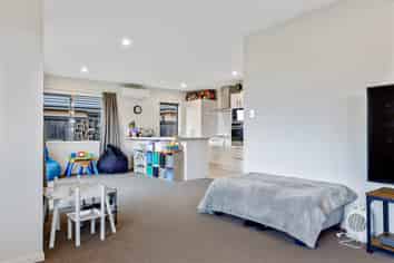 6 Lydiard Drive, Rolleston