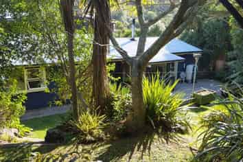 4 Wattle Grove, Lake Okareka