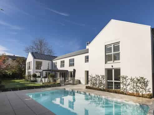 119 Leinster Road, Merivale