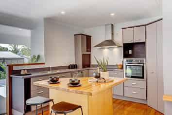 30 Huia Street, Whau Valley