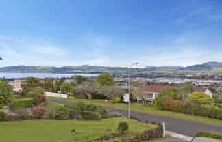 28 Russell Crescent, Western Heights