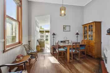 106 Britomart Street, Berhampore