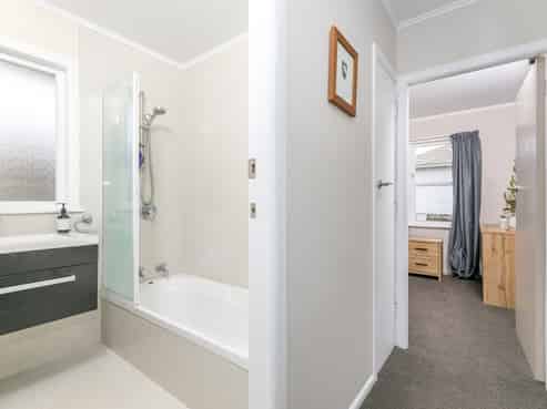 70 Mount View Road, Melville