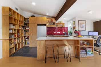 356 Adelaide Road, Newtown